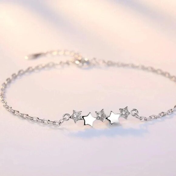 Dainty 925 Sterling Silver Stars Bracelet - Picture 2 of 5